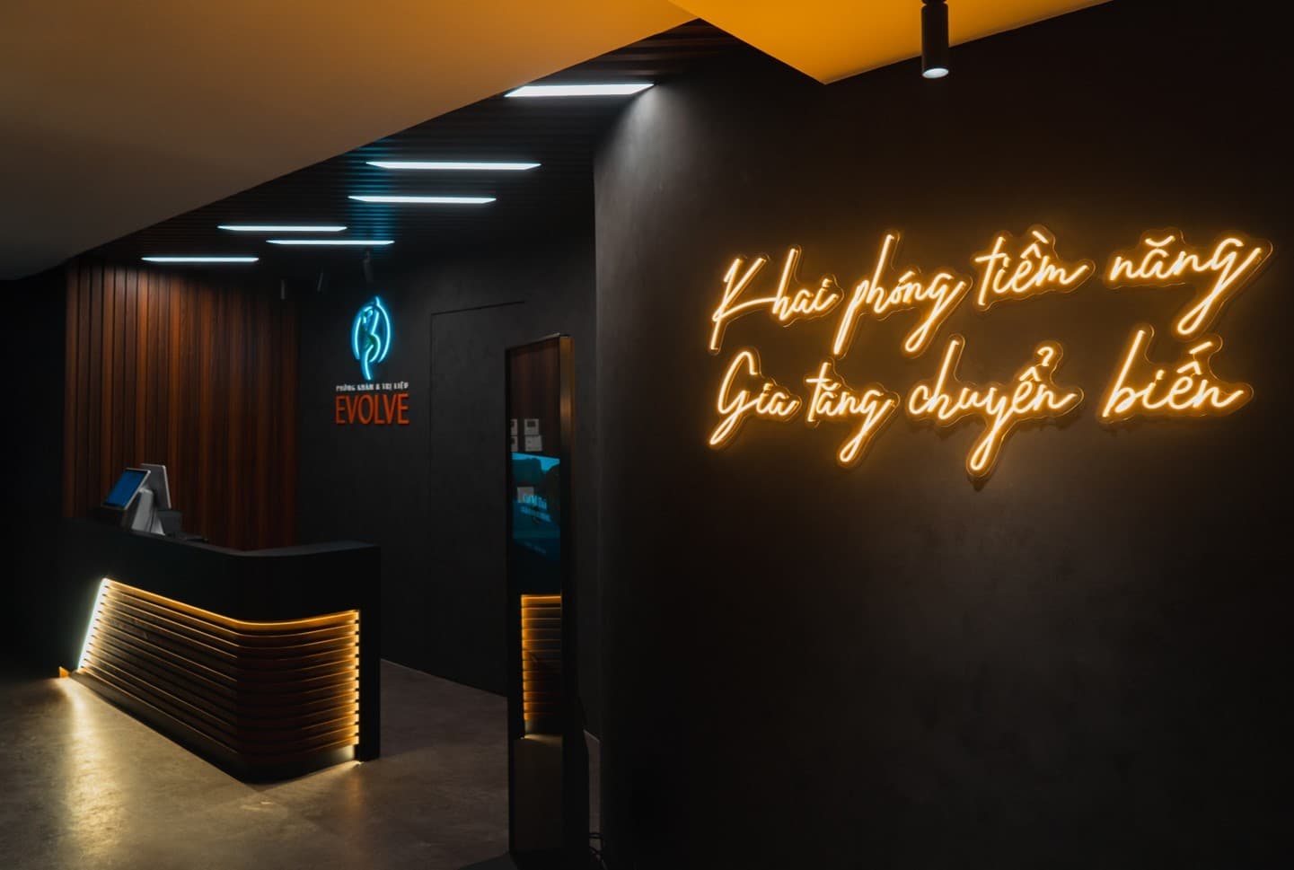 Phong Kham Evolve image